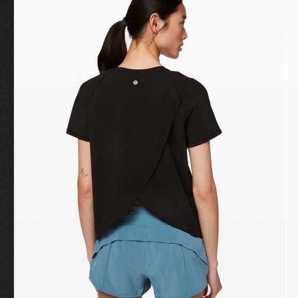 Lululemon Quick Pace Short Sleeve Black - Picture 1 of 5